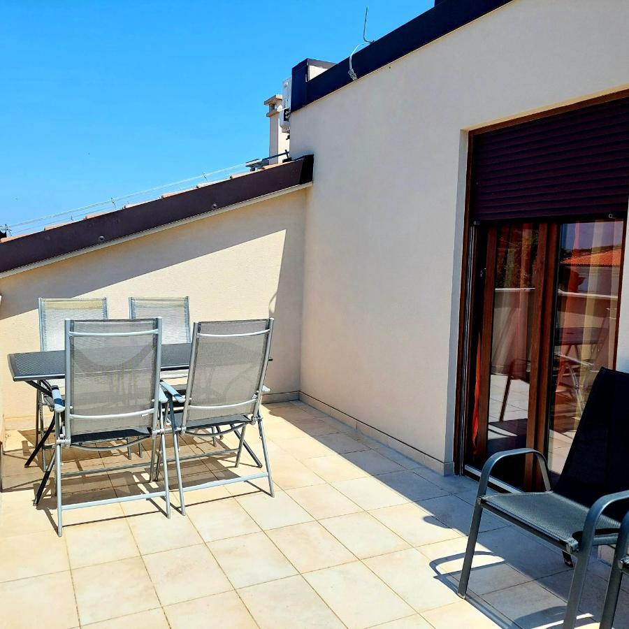 Appartment Mares Premantura Extérieur photo