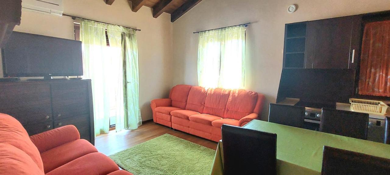 Appartment Mares Premantura Extérieur photo